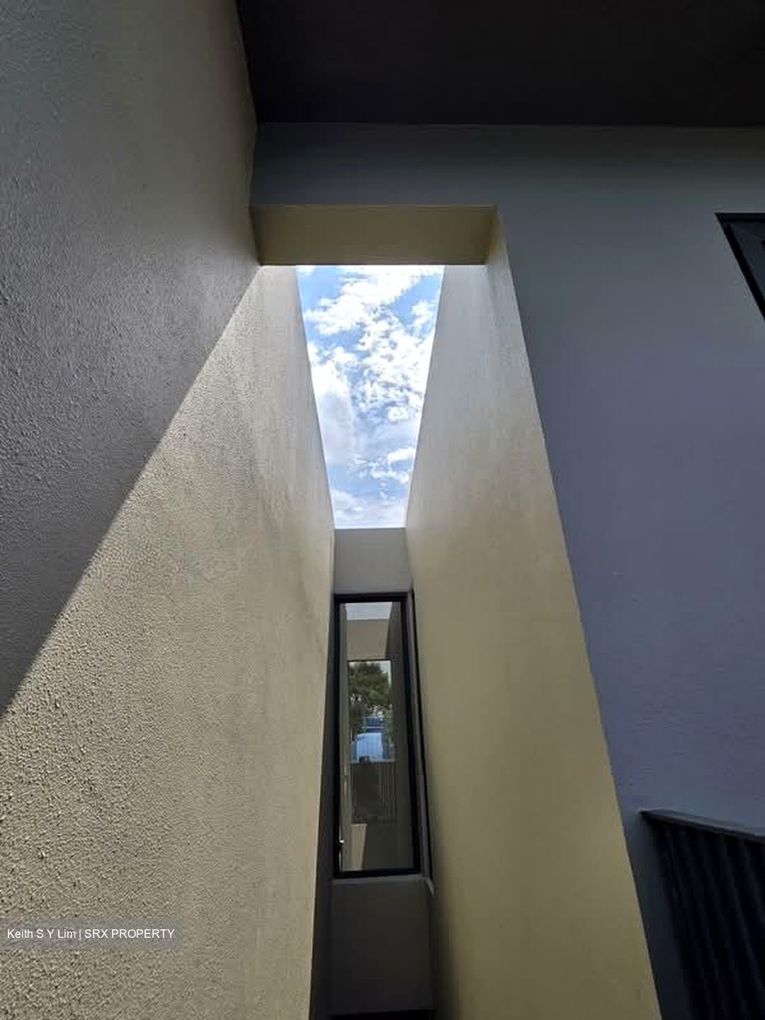 Hillcrest Road (D11), Semi-Detached #573732541